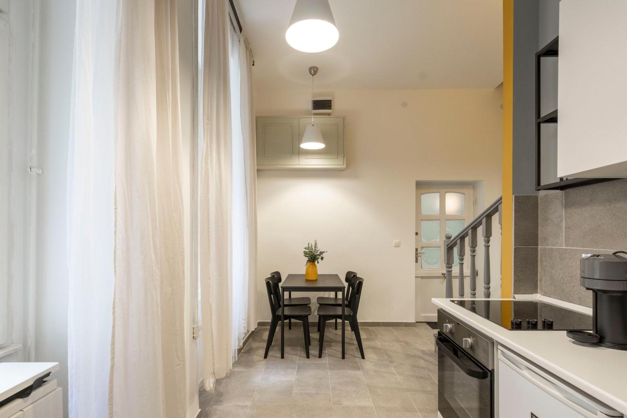 Artsy Nest Downtown Next To New York Palace 부다페스트 외부 사진